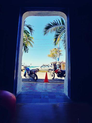 סן חואן דל סור Estrella Beachfront Hotel מראה חיצוני תמונה